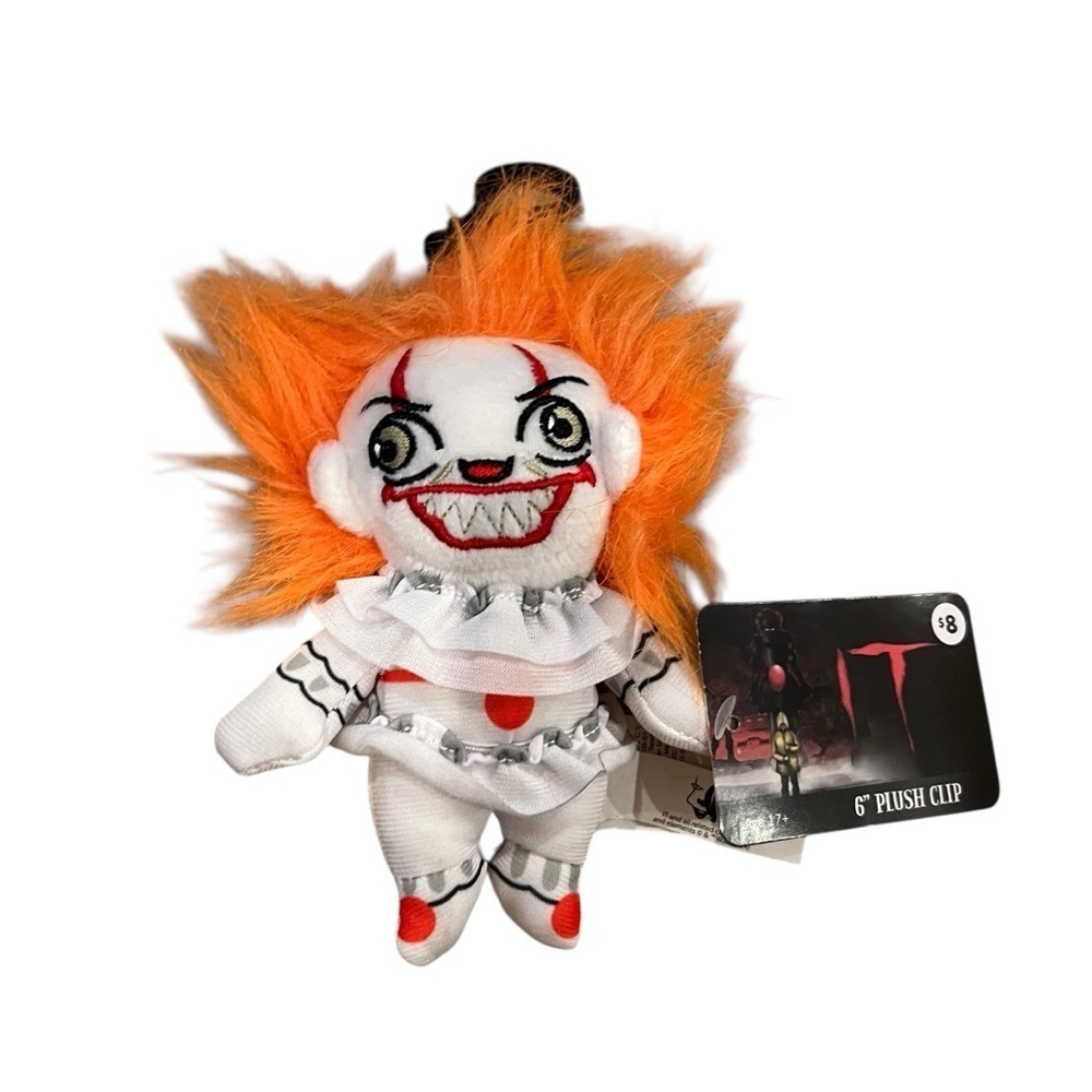 IT Pennywise 6” Plush Clip Keychain Horror Movie Collectible Keychain nwt